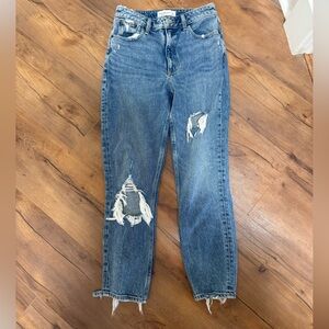 Abercombie curve love high-rise mom Jean